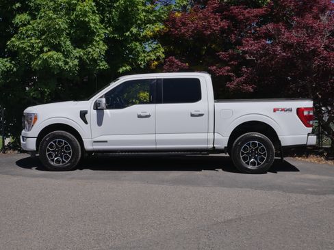 Certified 2023 Ford F150 Lariat w/ FX4 Off-Road Package AWD/4WD image 18