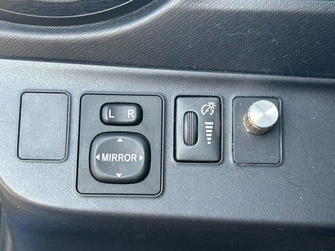 Used 2013 Toyota Prius C image 22