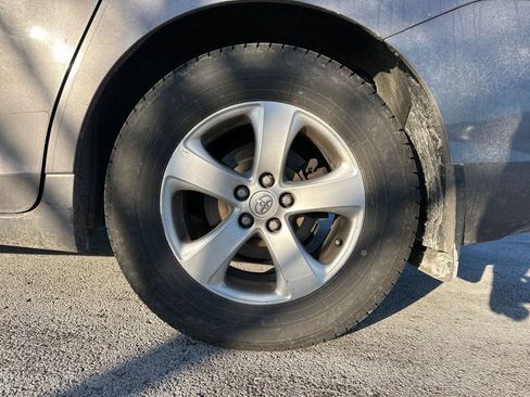 Used 2015 Toyota Sienna LE image 5