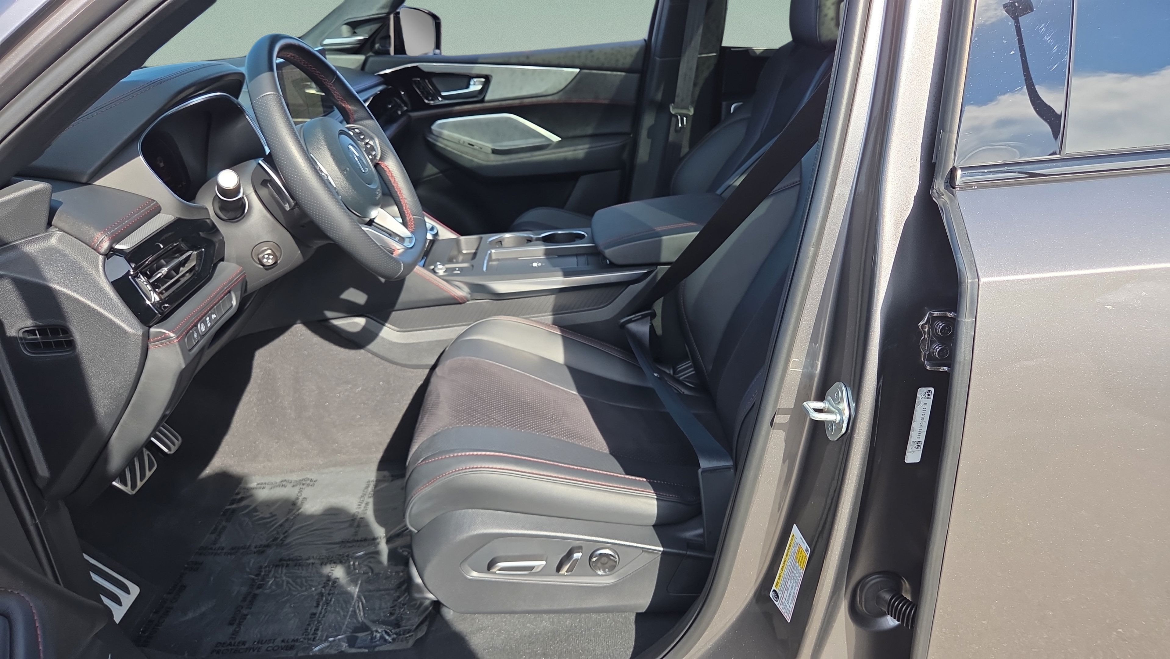 Certified 2025 Acura MDX A-Spec AWD/4WD image 9