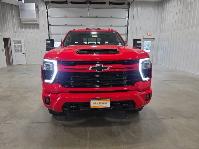 Used 2024 Chevrolet Silverado 3500 LTZ w/ LTZ Plus Package AWD/4WD image 3