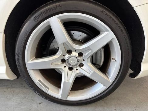 Used 2015 Mercedes-Benz SL 400 image 8