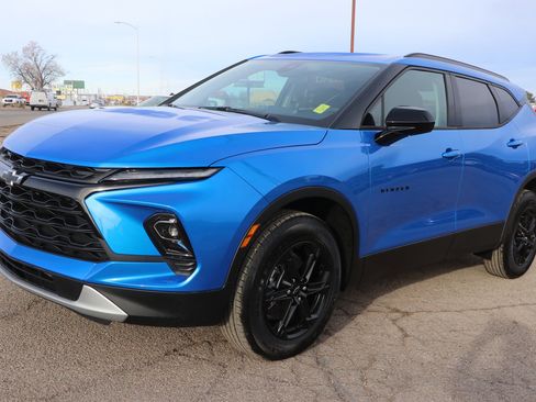 New 2026 Chevrolet Blazer LT w/ Midnight/Sport Edition image 3