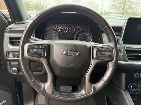 Used 2021 Chevrolet Suburban RST w/ Luxury Package image 11