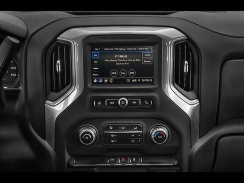 Used 2022 Chevrolet Silverado 2500 Custom w/ Snow Plow Prep/Camper Package AWD/4WD image 29