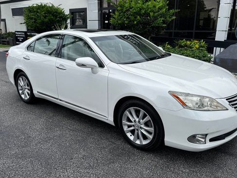 Used 2011 Lexus ES 350 FWD image 3