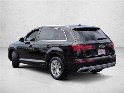 Used 2019 Audi Q7 3.0T Premium Plus w/ Premium Plus Package AWD/4WD image 8