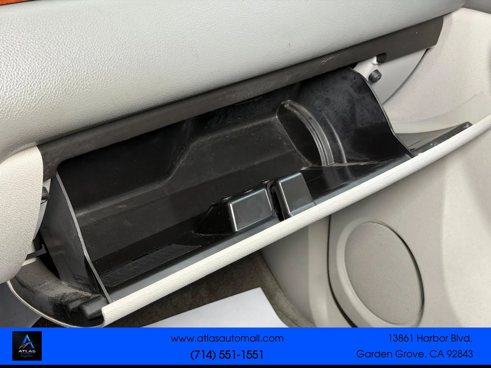Used 2012 Chevrolet Suburban 2500 LT AWD/4WD image 41