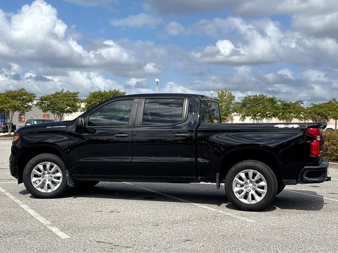 Used 2023 Chevrolet Silverado 1500 Custom image 17