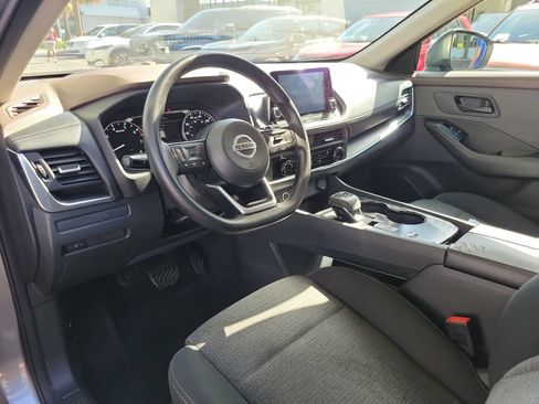 Used 2021 Nissan Rogue S FWD image 16