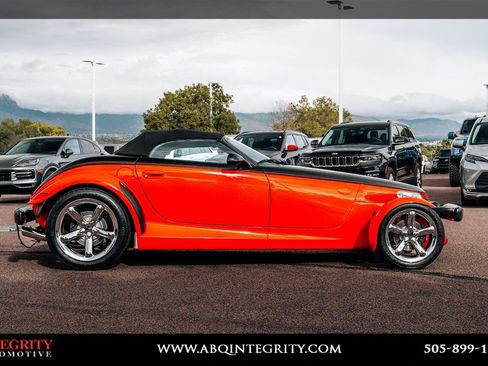Used 2000 Plymouth Prowler RWD image 9