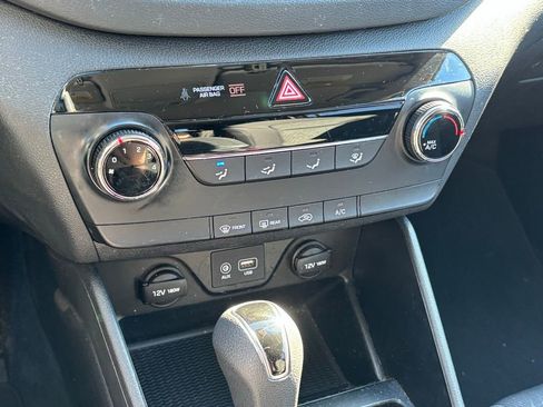 Used 2016 Hyundai Tucson SE w/ Option Group 02 image 11