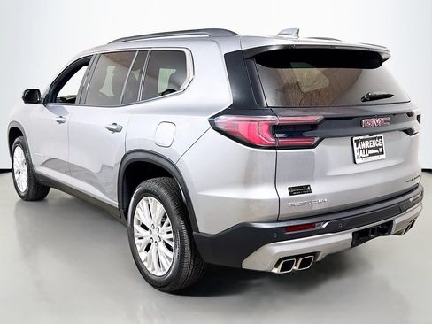 Used 2025 GMC Acadia Elevation w/ Elevation Premium Package FWD image 6