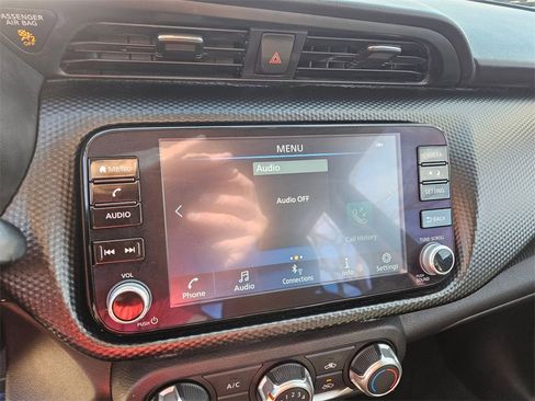 Used 2024 Nissan Kicks SV image 21