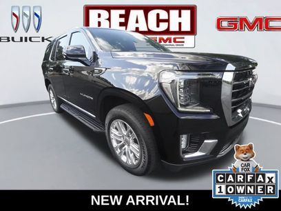 Used 2023 GMC Yukon SLT w/ SLT Premium Package