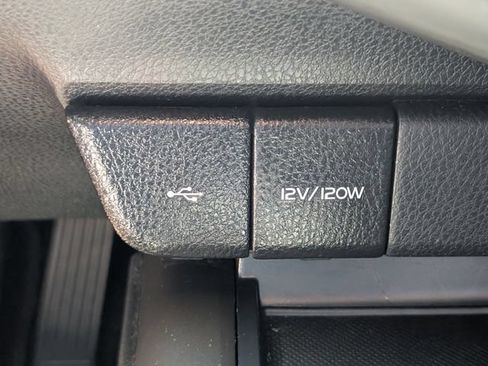 Used 2024 Toyota Camry SE FWD image 20