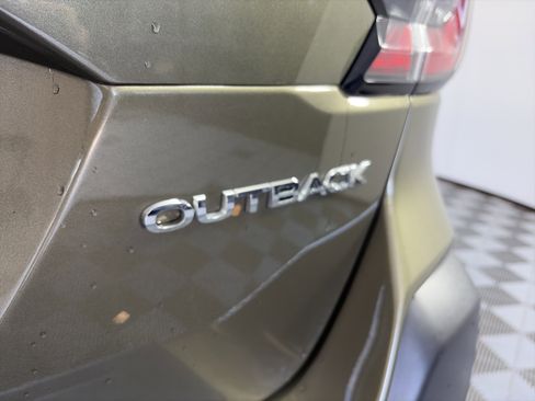Used 2023 Subaru Outback Limited image 17