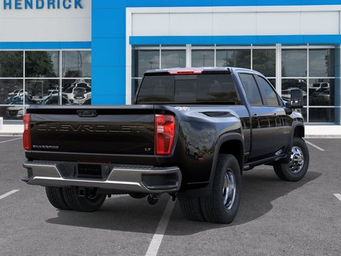 New 2026 Chevrolet Silverado 3500 LT image 6