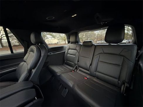 New 2025 Lincoln Navigator Reserve w/ Jet Appearance Package image 24