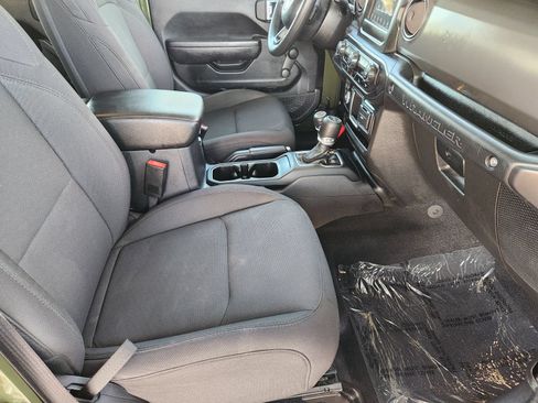 Used 2022 Jeep Wrangler Unlimited Sport AWD/4WD image 19