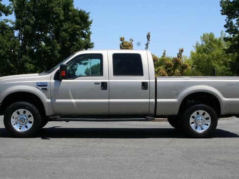Used 2008 Ford F250 XLT AWD/4WD image 8
