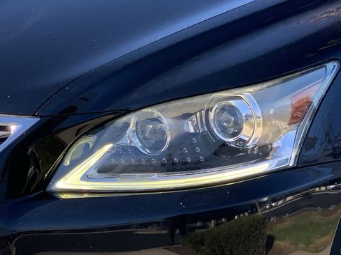 Used 2014 Lexus LS 460 image 6