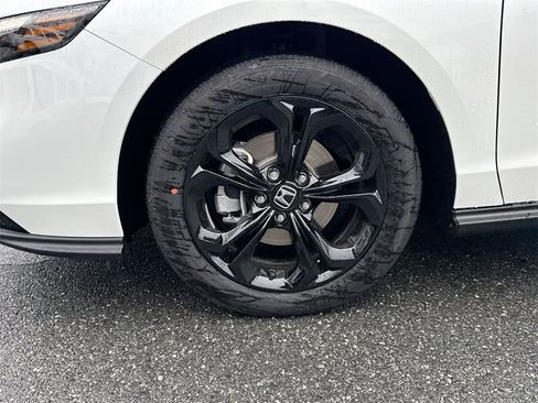 New 2025 Honda Accord SE image 19