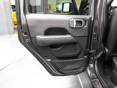 Used 2019 Jeep Wrangler Unlimited Sahara w/ Dual Top Group image 34