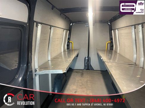 Used 2021 Mercedes-Benz Sprinter 2500 image 12