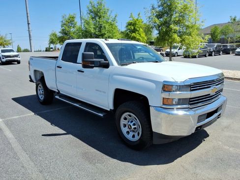 Used 2016 Chevrolet Silverado 3500 W/T w/ WT Convenience Package AWD/4WD image 3