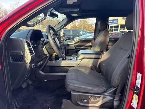 Used 2016 Ford F150 XLT w/ Equipment Group 302A Luxury image 21