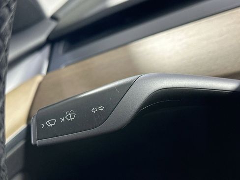 Used 2021 Tesla Model 3 Standard Range Plus image 27