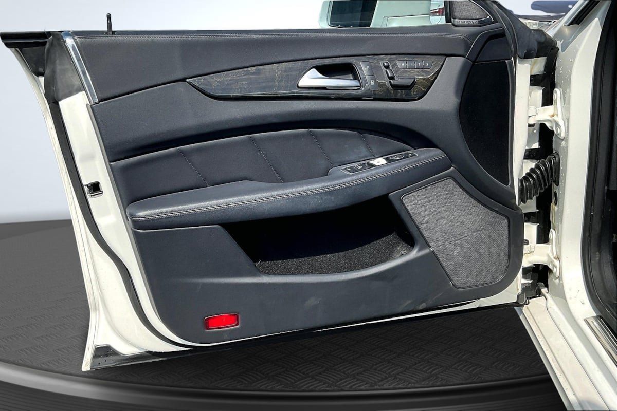 Used 2014 Mercedes-Benz CLS 550 image 23