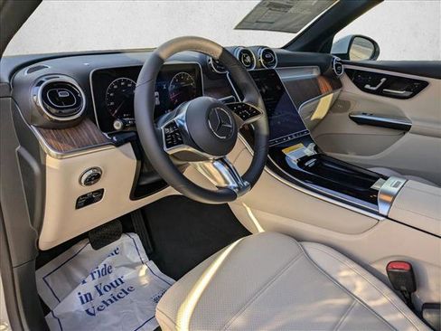 Certified 2026 Mercedes-Benz GLC 300 image 3