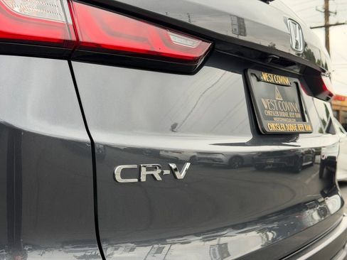 Used 2025 Honda CR-V EX image 12