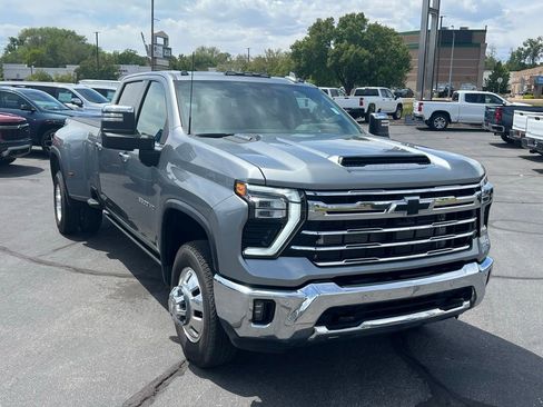Certified 2025 Chevrolet Silverado 3500 LTZ w/ LTZ Plus Package AWD/4WD image 7