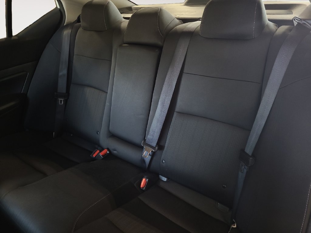Used 2024 Nissan Altima 2.5 SV FWD image 13