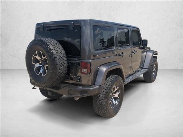 Used 2018 Jeep Wrangler Unlimited Sahara AWD/4WD image 5