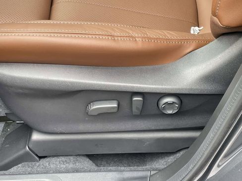 New 2026 Subaru Ascent Touring image 21