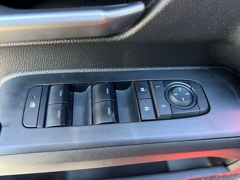 Used 2024 Toyota Tacoma TRD Sport w/ TRD Sport Premium Package image 12