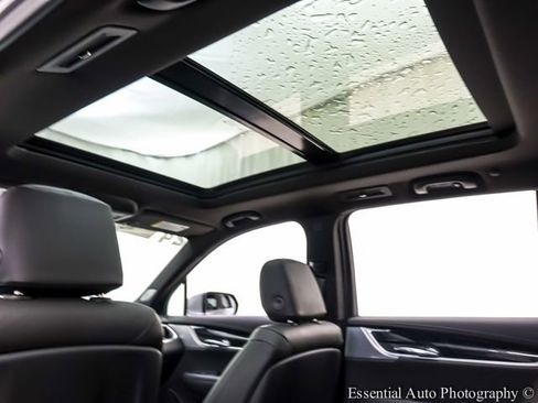 Certified 2024 Cadillac XT6 Premium Luxury FWD image 14