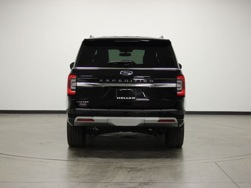 Used 2024 Ford Expedition Limited image 7