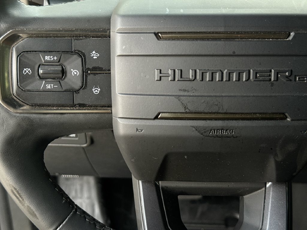 Used 2025 GMC Hummer EV 3X AWD/4WD image 17