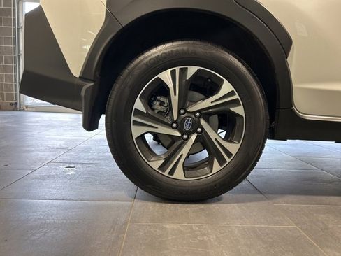 Used 2025 Subaru Crosstrek 2.0i Premium image 43