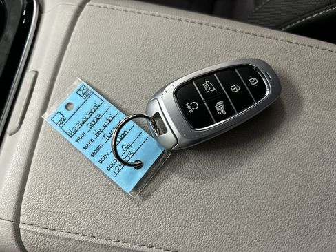 Used 2023 Hyundai Tucson Blue AWD/4WD image 12
