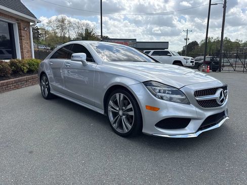 Used 2016 Mercedes-Benz CLS 400 4MATIC w/ Premium 1 Package image 6