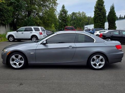 Used 2009 BMW 328i Convertible RWD image 6