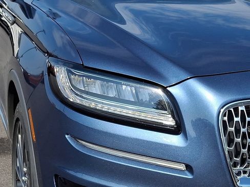 Used 2019 Lincoln Nautilus Reserve AWD/4WD image 9