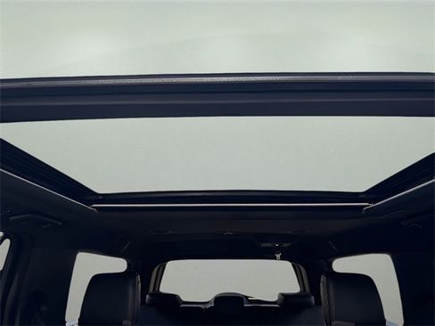 Used 2022 Ford Expedition Max Platinum image 14