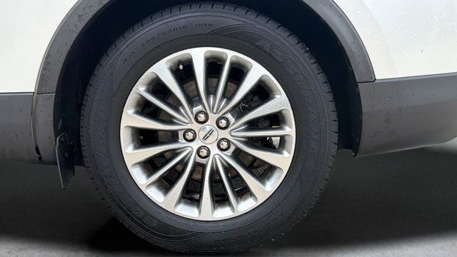 Used 2016 Lincoln MKX Select w/ Select Plus Package FWD image 40